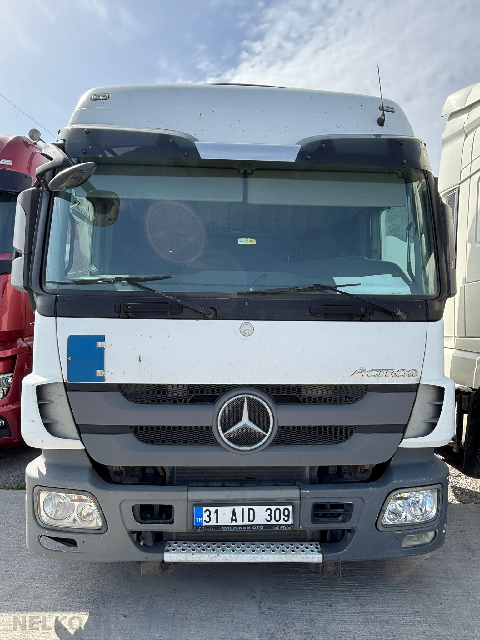 2012 MODEL ACTROS 1841
