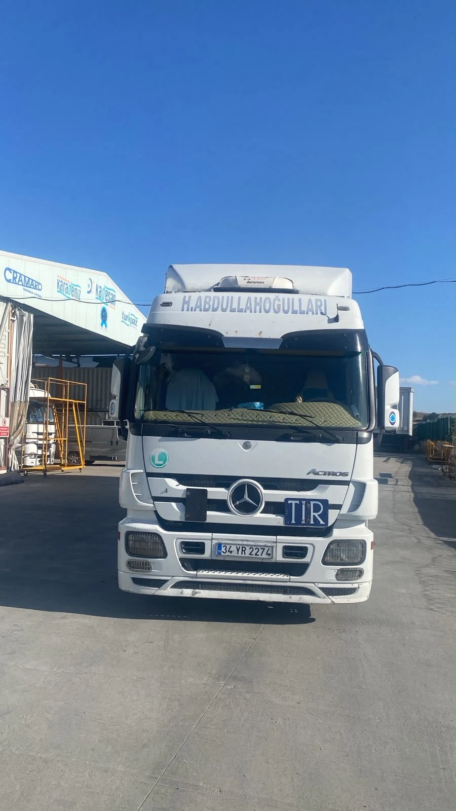 O PEŞİNAT TAMAMI 12-24-36 AY BANKA KREDİSİ İLE 2009 MODEL  MERCEDES 1841