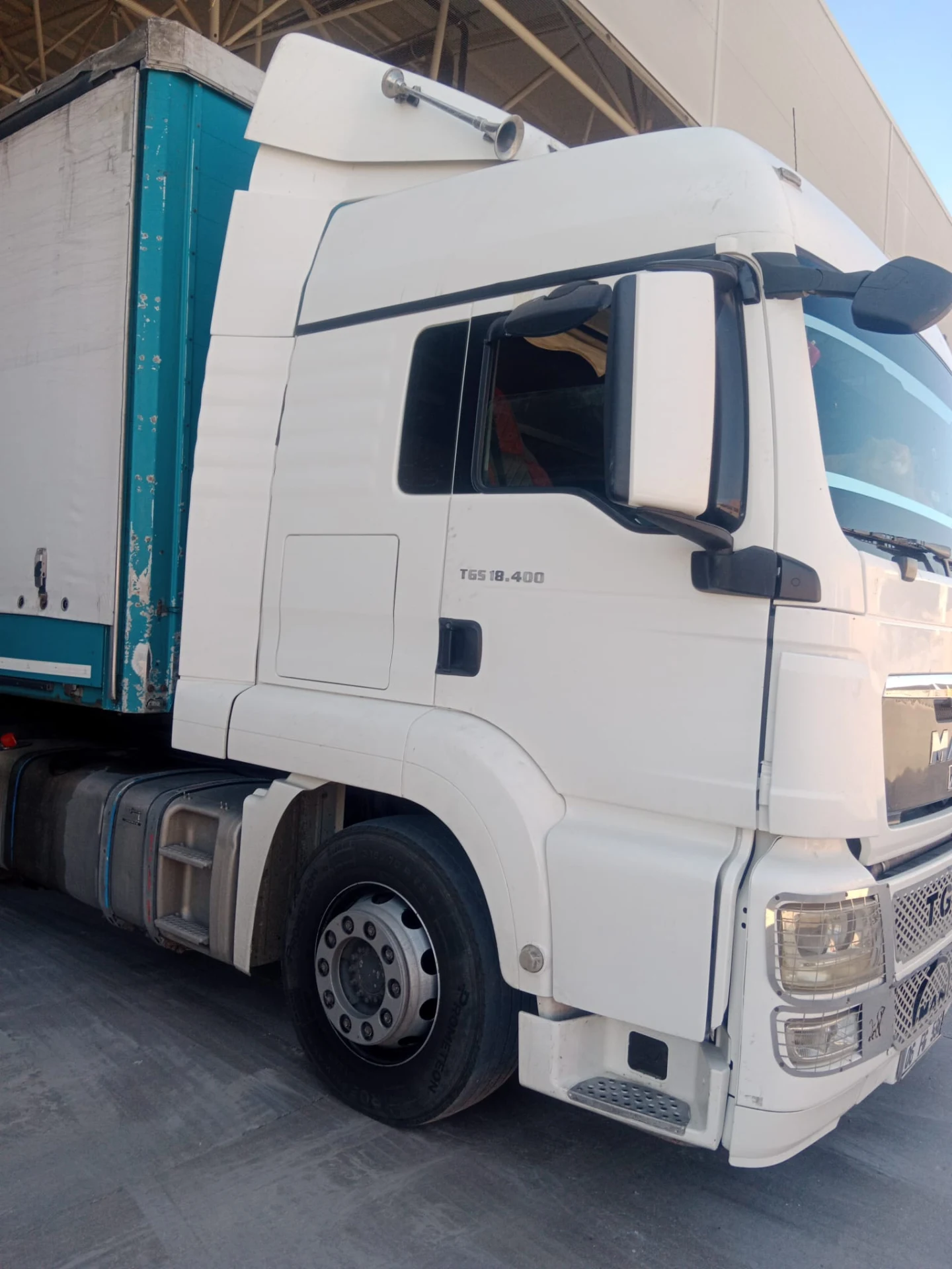 O PEŞİNAT TAMAMI 12-24-36 AY BANKA KREDİSİ İLE 2012 MODEL MAN TGS 18.400
